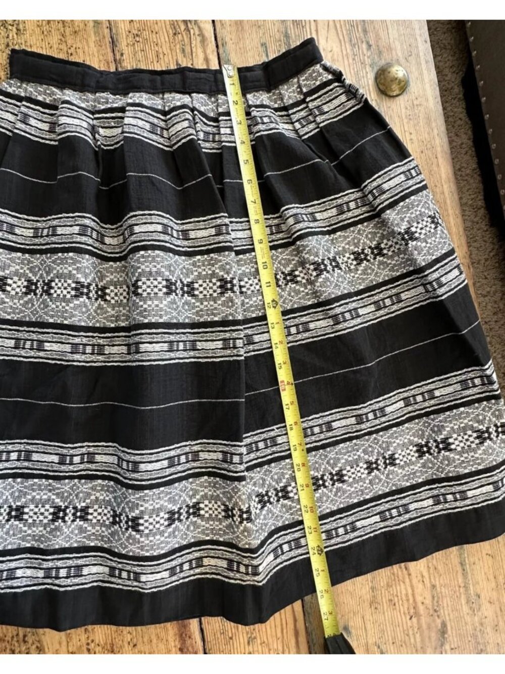 Black White Woven Knee-Length A-Line Skirt Striped Ethnic Pattern Pleated - Picture 7 of 8